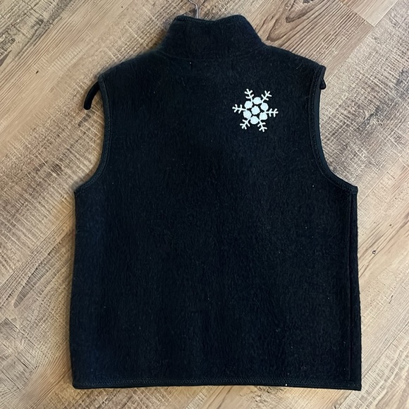 Black/white wool snowflake vest size small - Picture 3 of 4